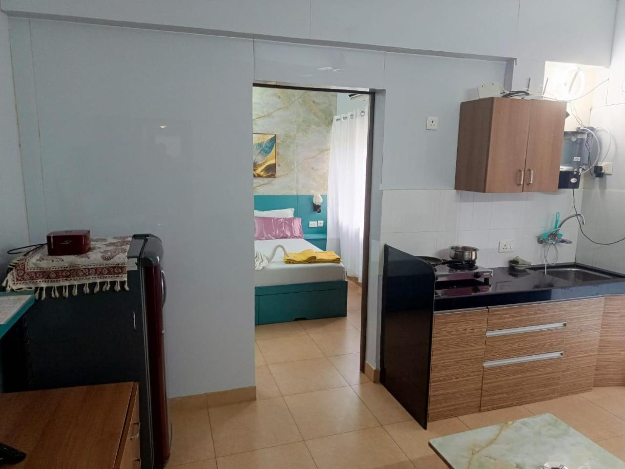 Appartamento Beautiful 1 BHK With Pool Wi-Fi Cooking Gas Gym Caretakers Goa Velha Esterno foto