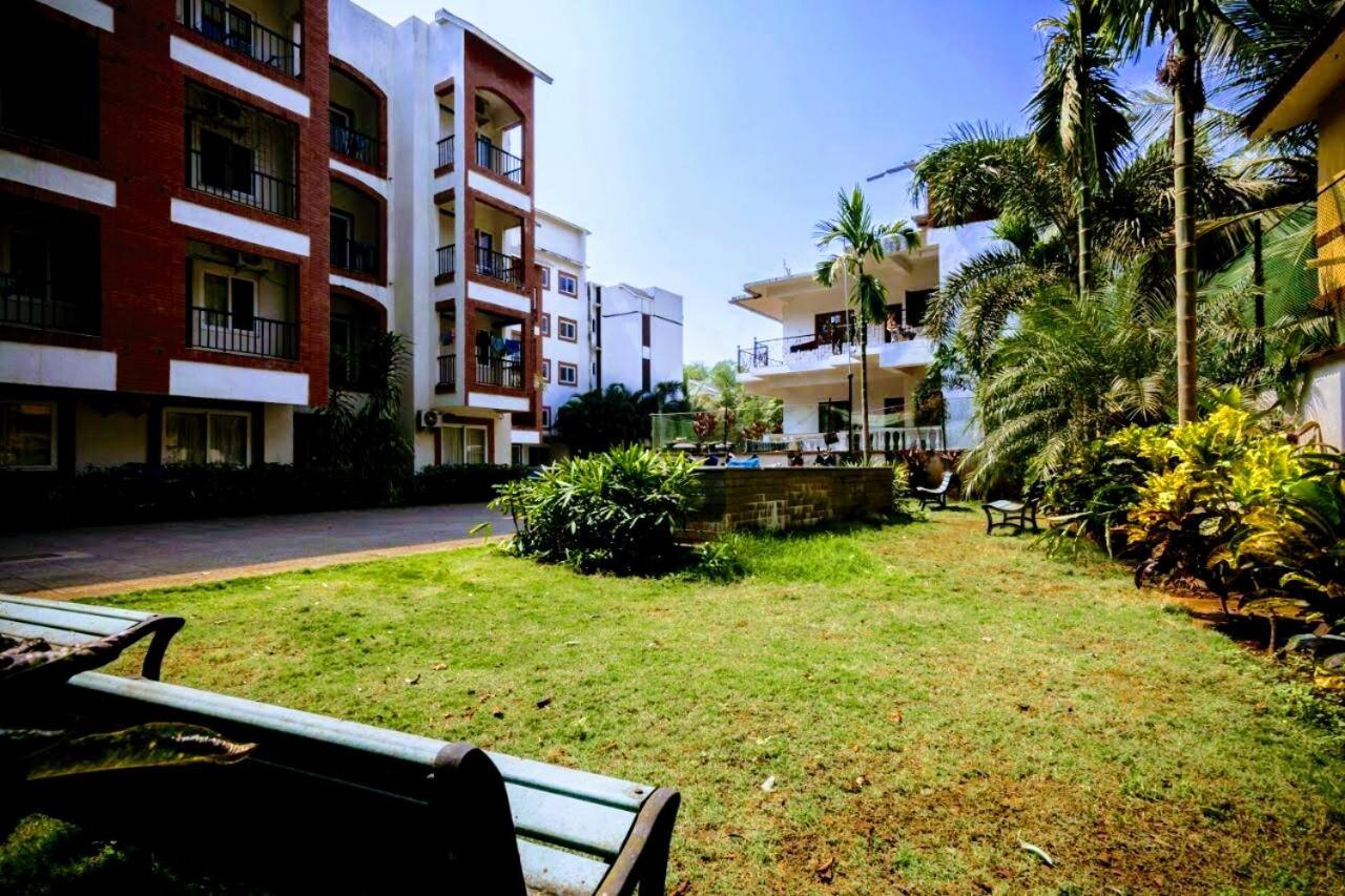 Appartamento Beautiful 1 BHK With Pool Wi-Fi Cooking Gas Gym Caretakers Goa Velha Esterno foto